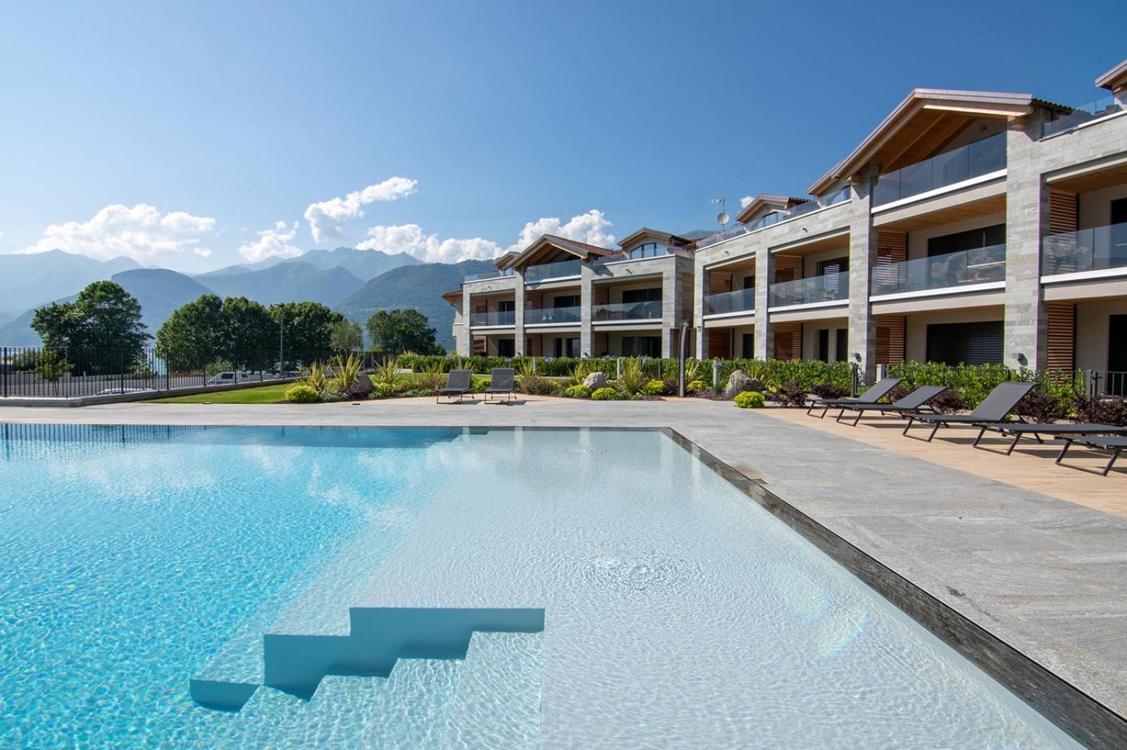 Lago Dorato Luxury Apartments & Villa - Lake Como View Colico Exteriör bild