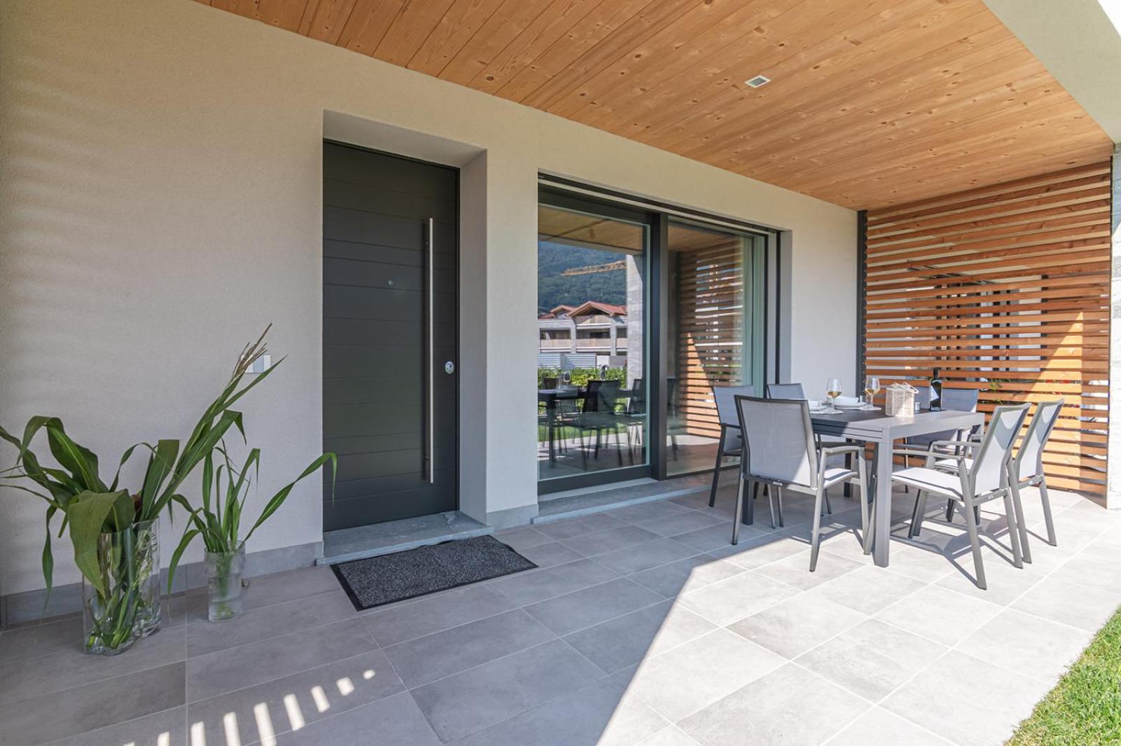 Lago Dorato Luxury Apartments & Villa - Lake Como View Colico Exteriör bild