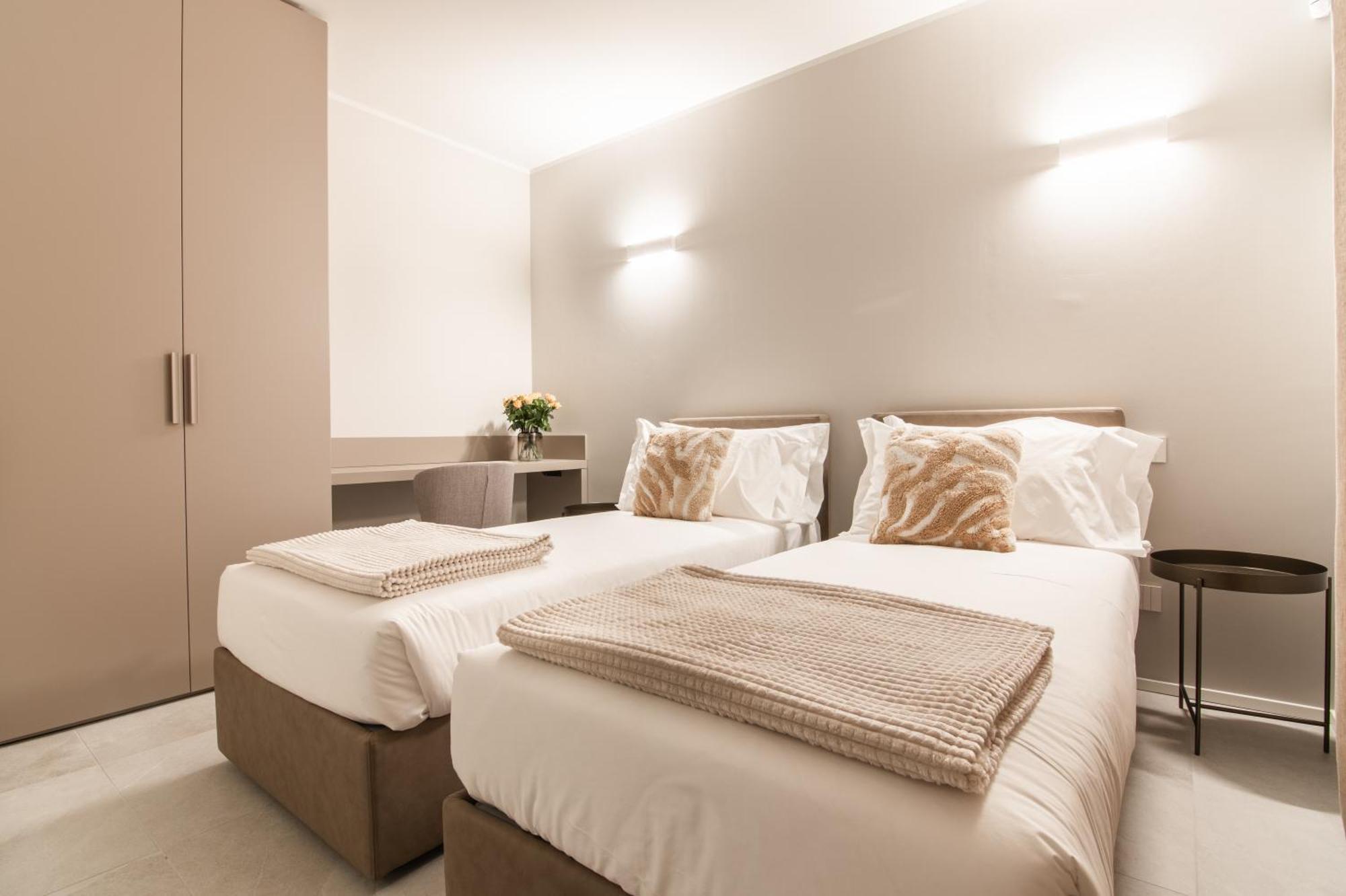 Lago Dorato Luxury Apartments & Villa - Lake Como View Colico Exteriör bild
