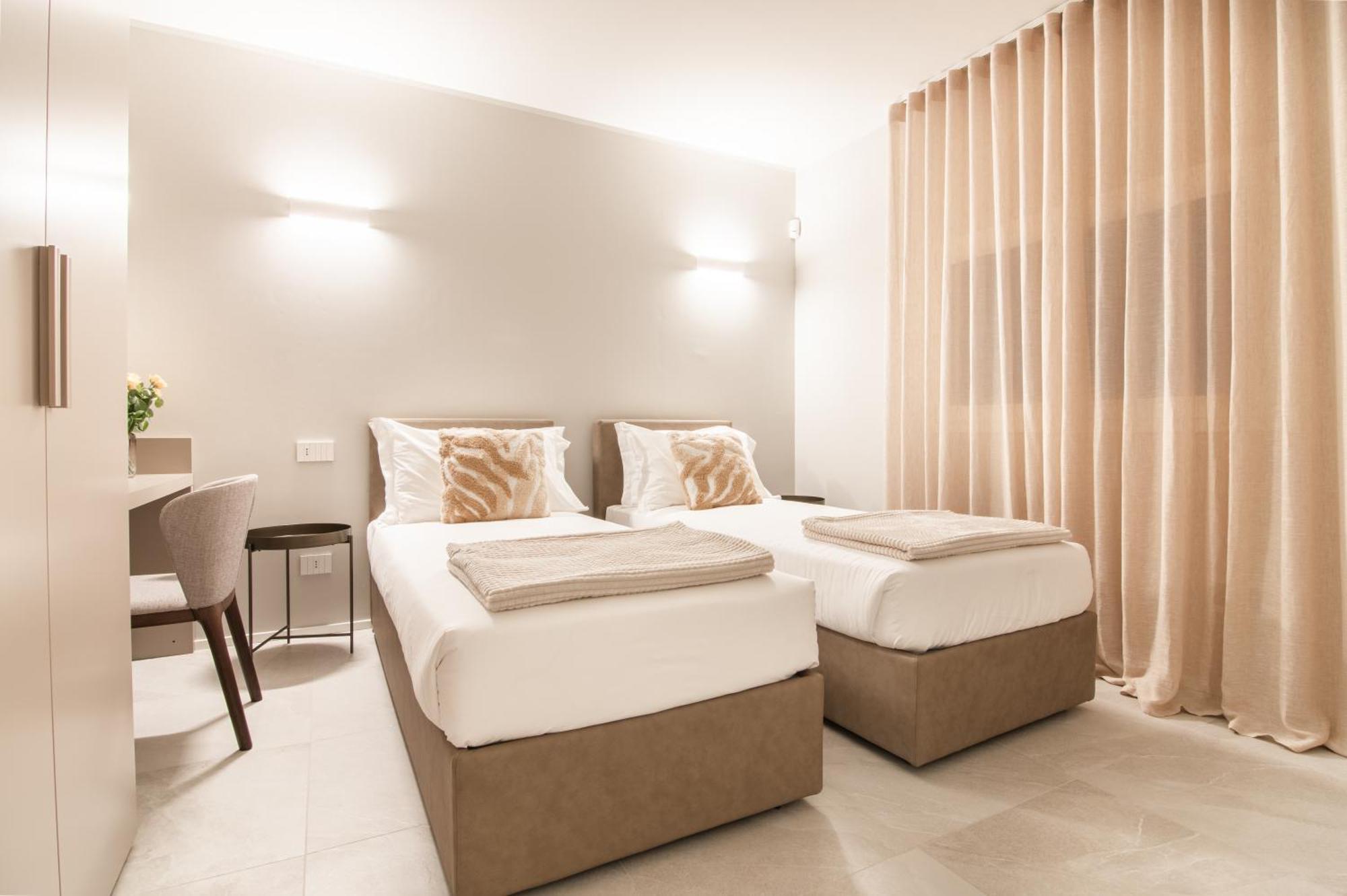 Lago Dorato Luxury Apartments & Villa - Lake Como View Colico Exteriör bild