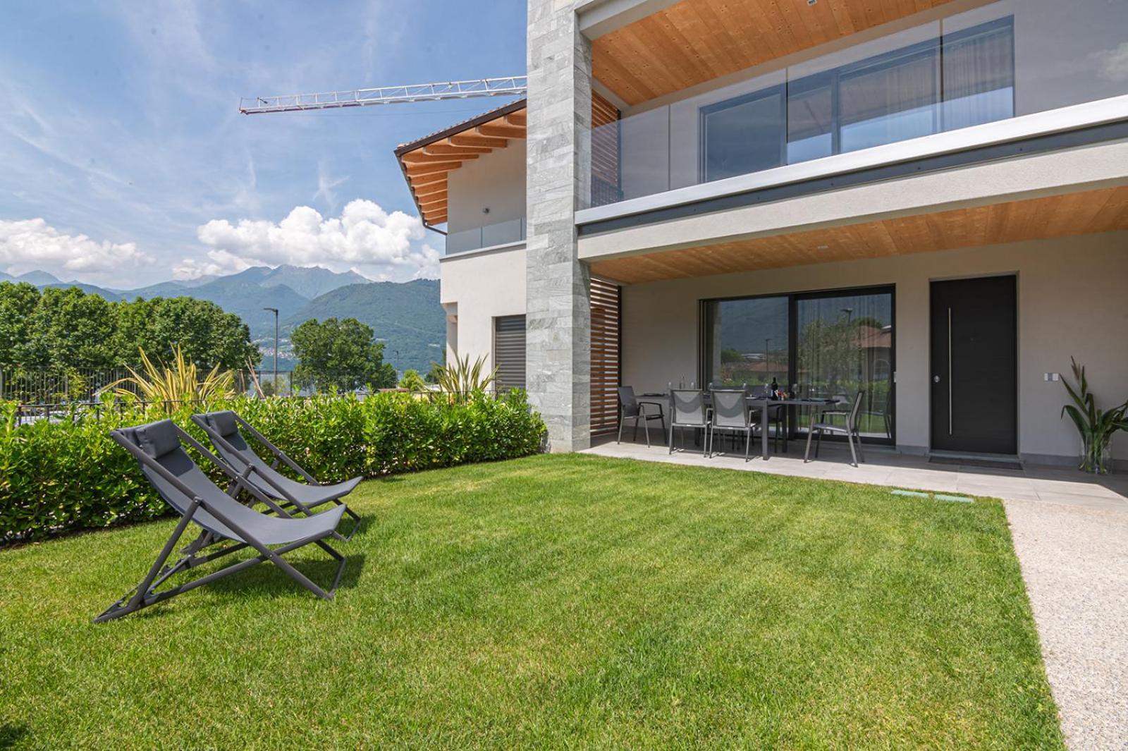 Lago Dorato Luxury Apartments & Villa - Lake Como View Colico Exteriör bild