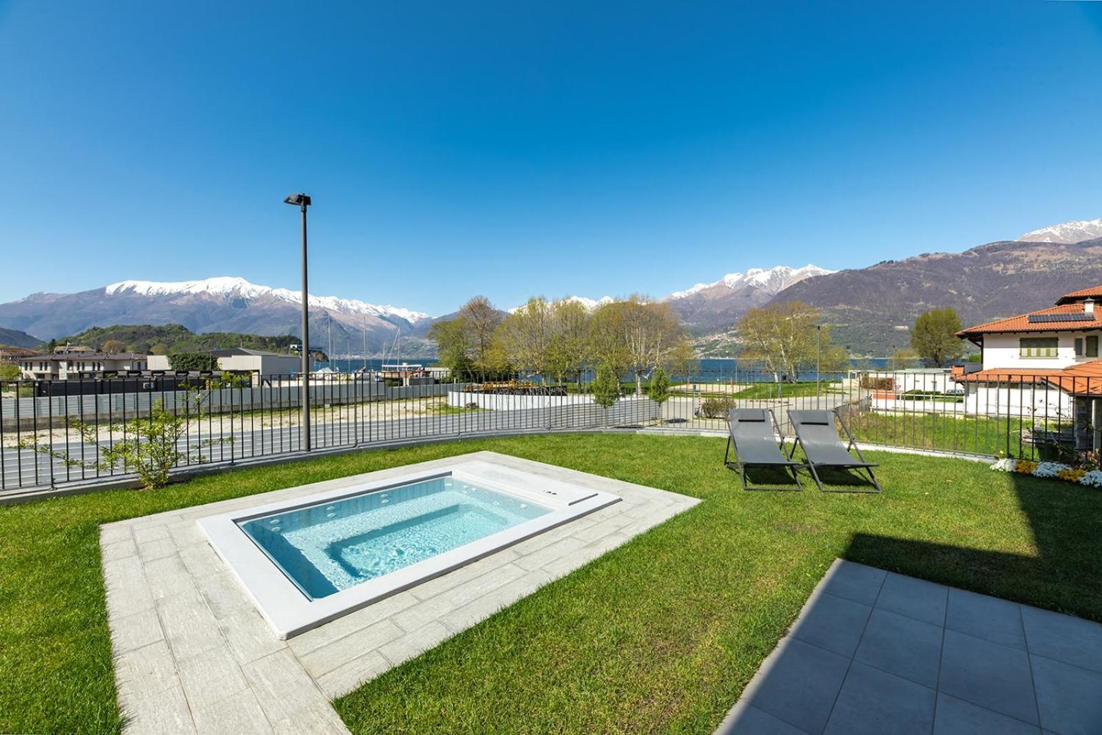 Lago Dorato Luxury Apartments & Villa - Lake Como View Colico Exteriör bild