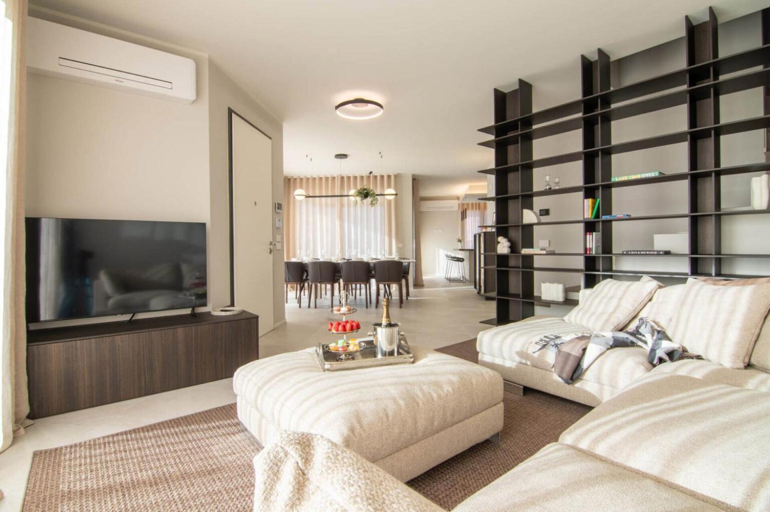 Lago Dorato Luxury Apartments & Villa - Lake Como View Colico Exteriör bild